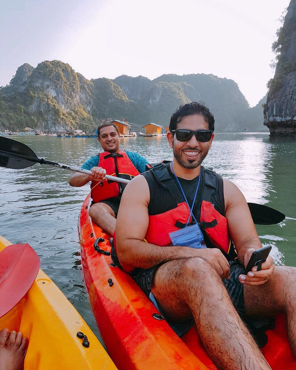 Travel vietnam by boat