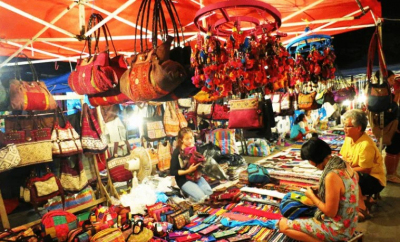 Hanoi-weekend-old-market